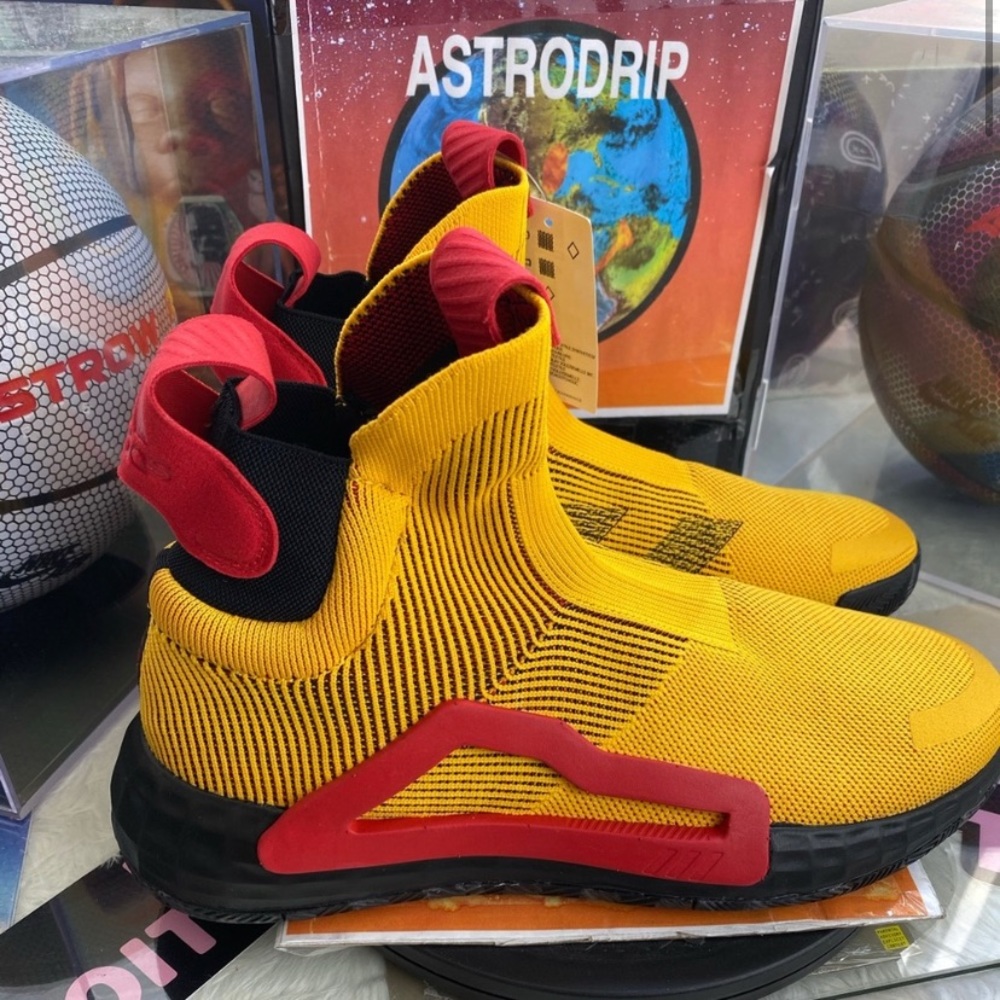 🔥Adidas N3XT L3V3L🔥